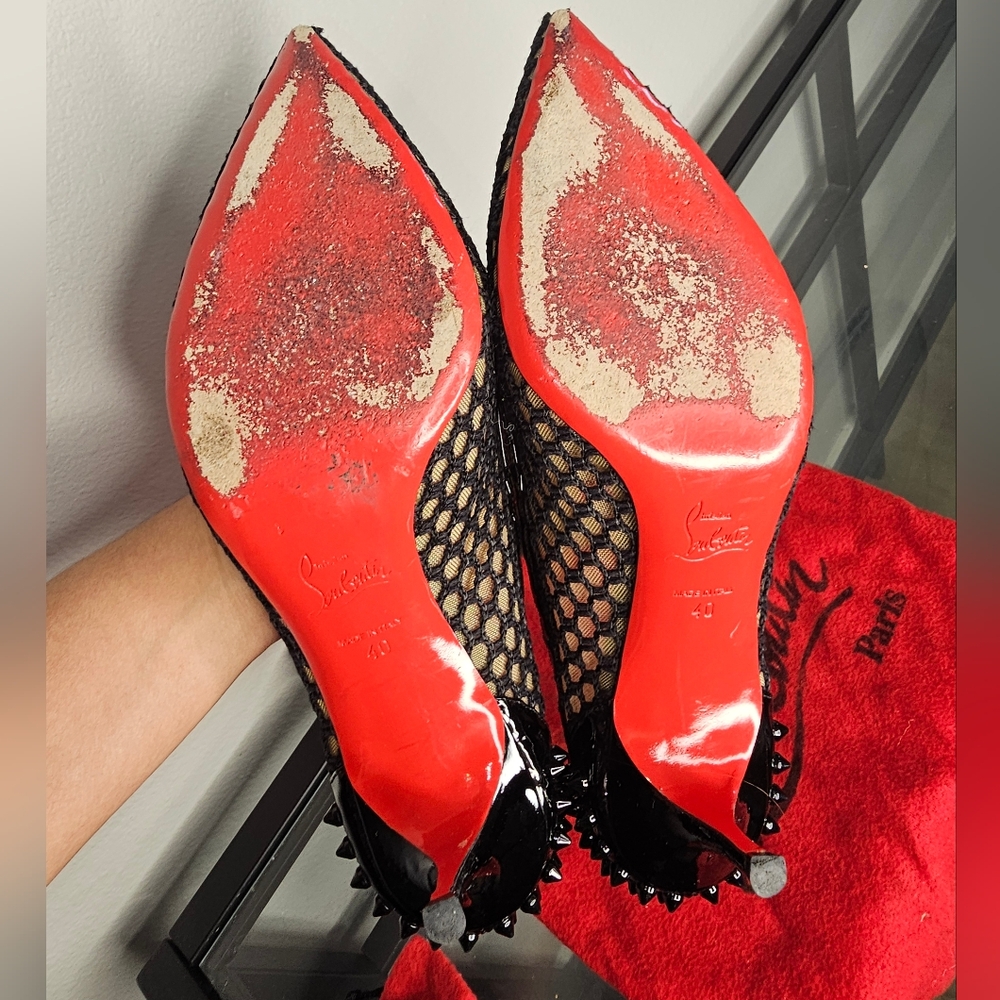 Christian Louboutin Follies Spikes Mesh Black Pumps Size 40 - Red Sole Heels - Picture 4 of 5